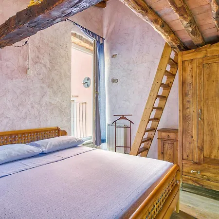 Holiday home Amazing In With Wifi Bedizzano