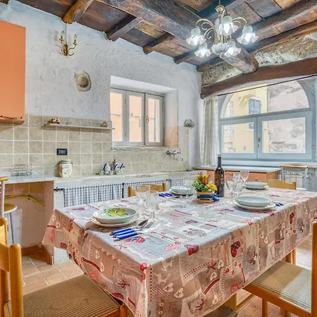 Holiday home Amazing In With Wifi